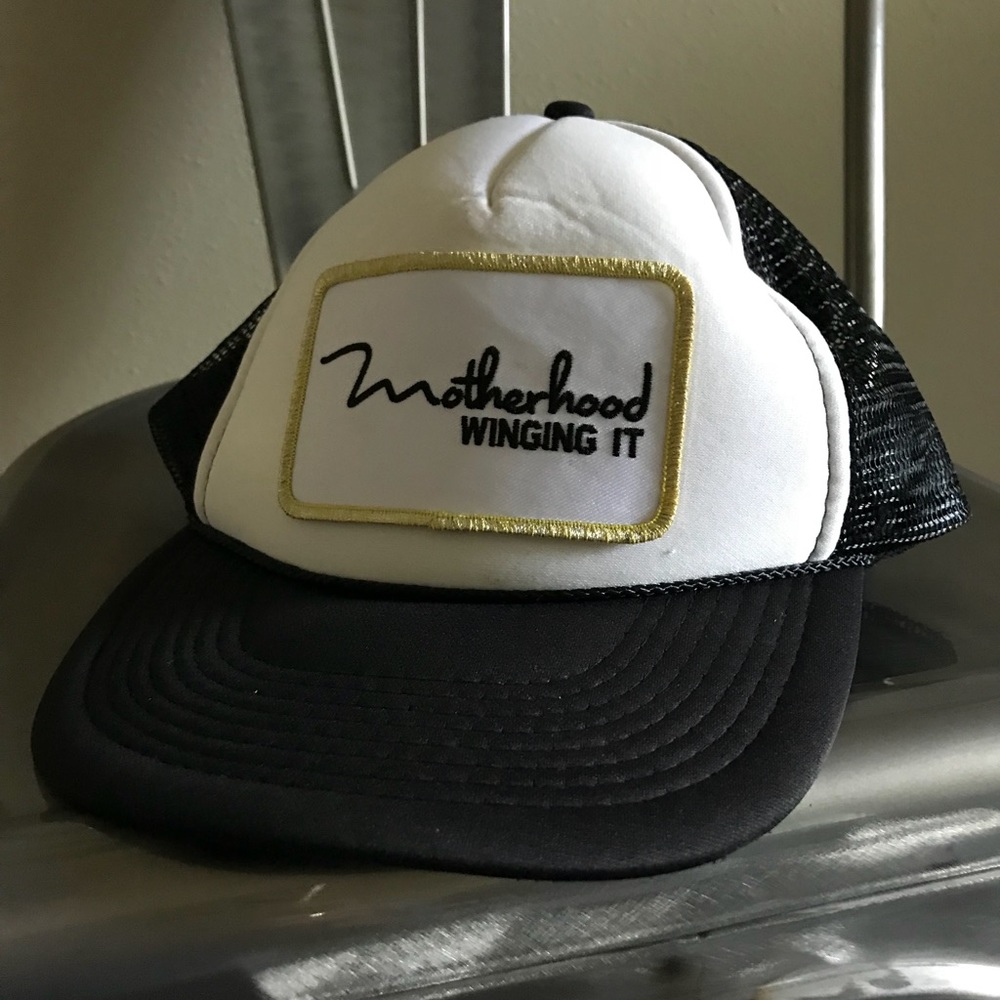 Mom Hat 💪